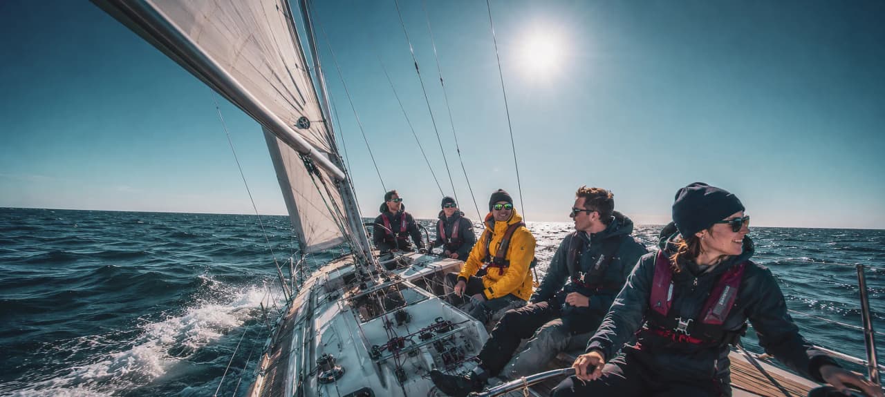Guided sailing trips & small-group Sailing Adventures