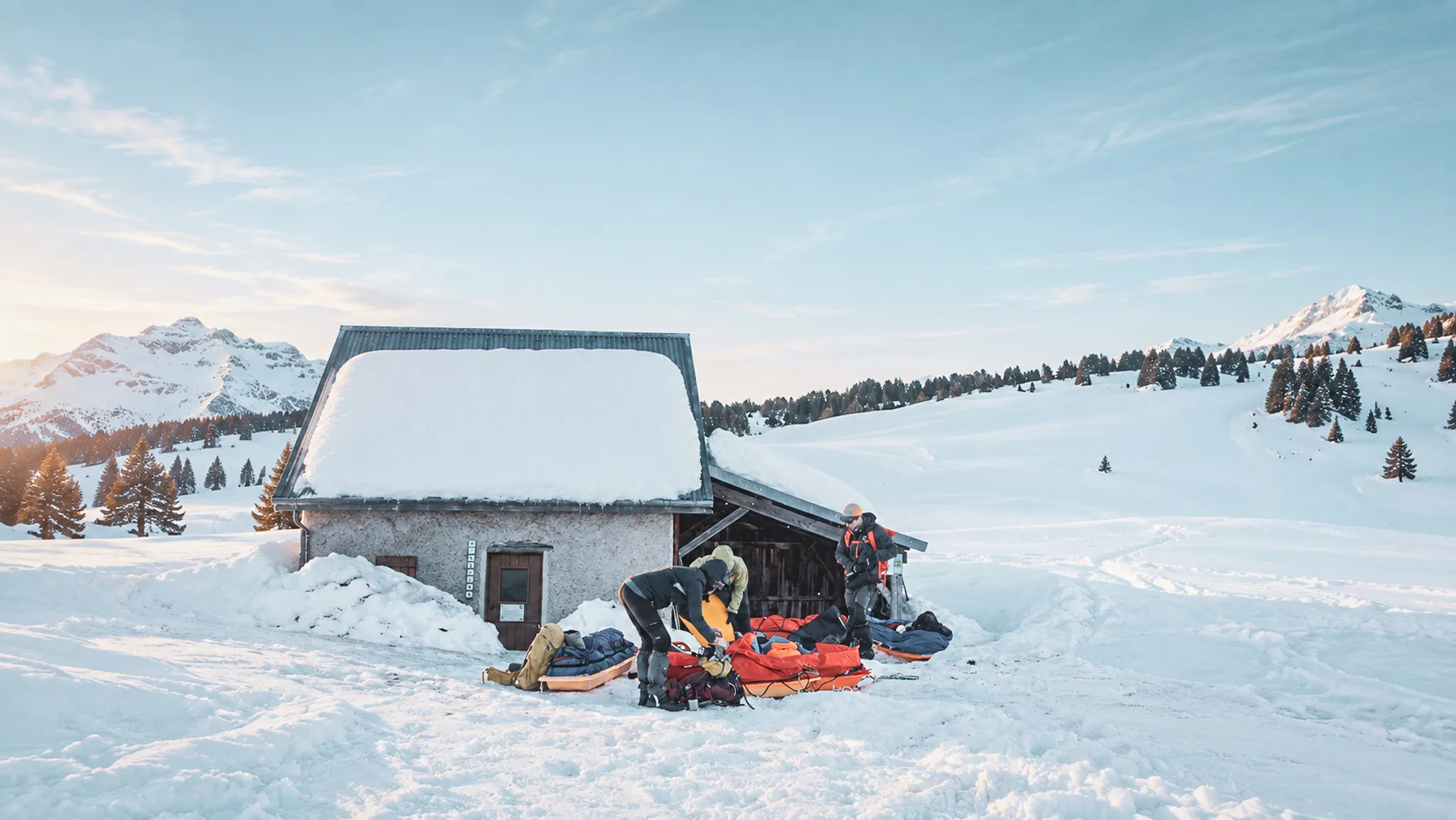 Sneeuwschoenwandelen groepsreizen in Europa