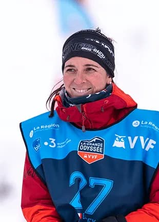 Guide Elsa - Professional Dog-Sled Guide