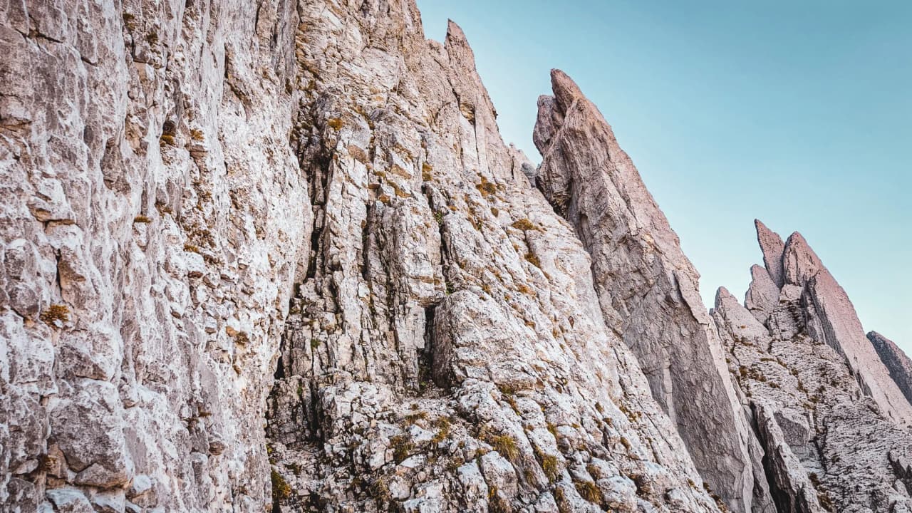 The spectacular geology of Mont Aiguille, with its sheer cliffs and breathtaking panorama.
